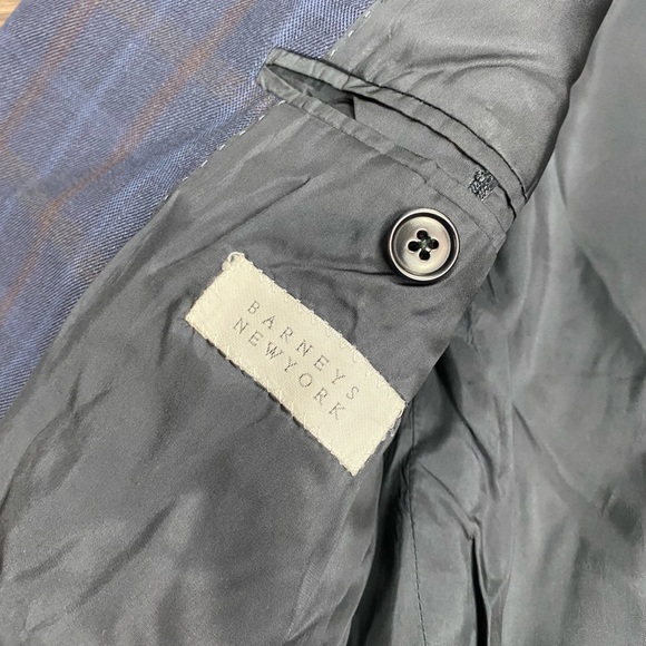 Barney’s New York Navy & Brown Plaid Sport Coat 40L